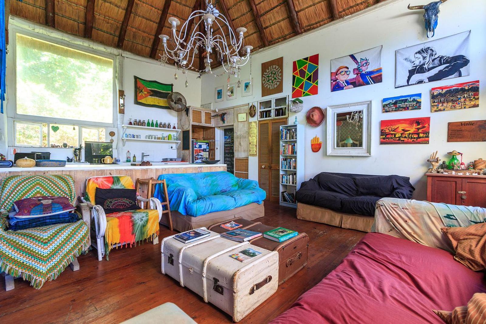In The Green Backpackers Morgans Bay Exterior foto